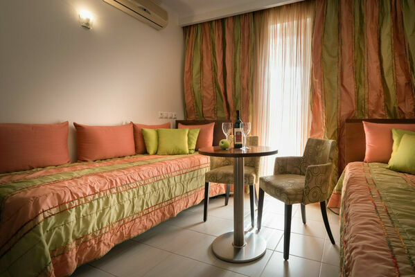 EXECUTIVE_SUITE_2
